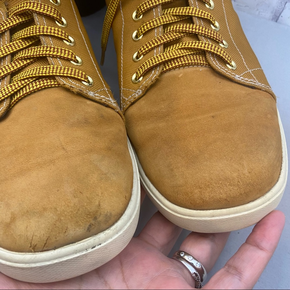 Timberland Men's Wheat Chukka Boots - Picture 4 of 12